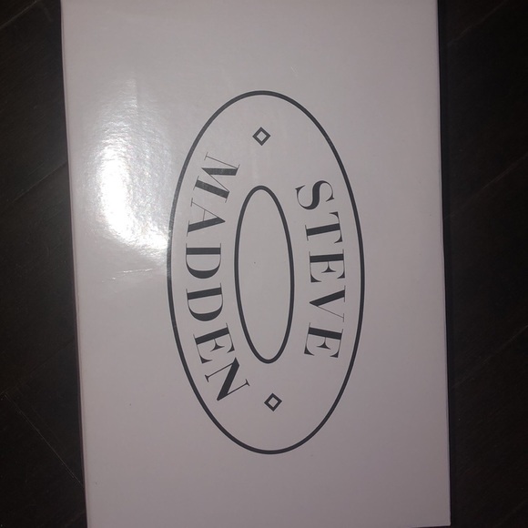 Steve Madden Diamond Heels - Picture 2 of 4